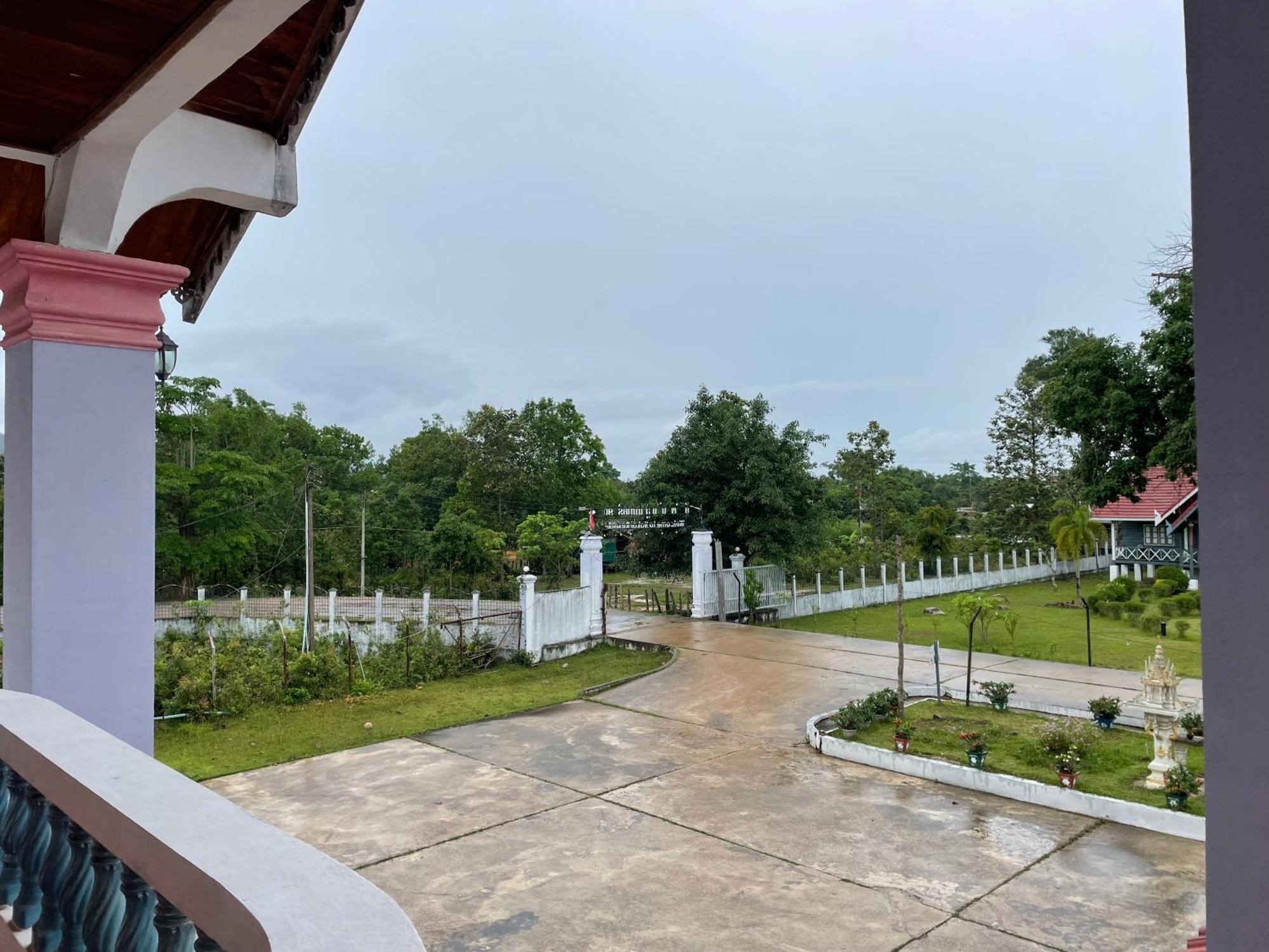 Nakai Resort Ban Nakay Nua Екстериор снимка