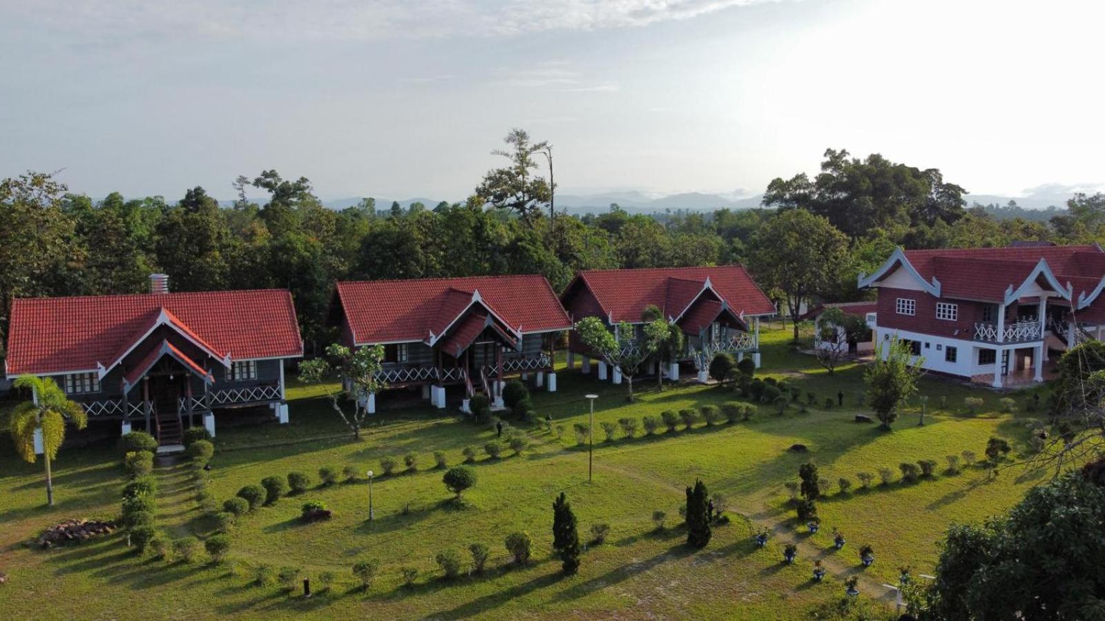 Nakai Resort Ban Nakay Nua Екстериор снимка