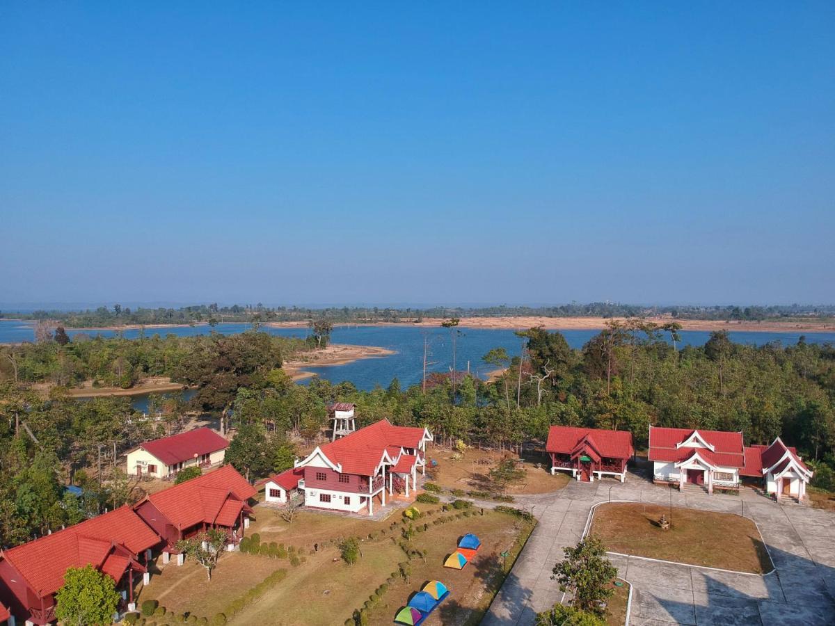 Nakai Resort Ban Nakay Nua Екстериор снимка